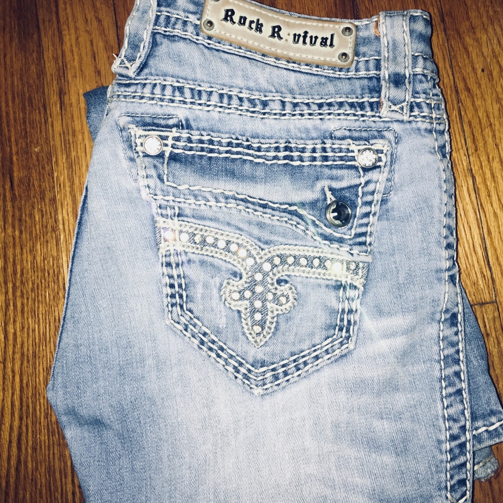 Rock Revival RARE Lacy bootcut💕✨